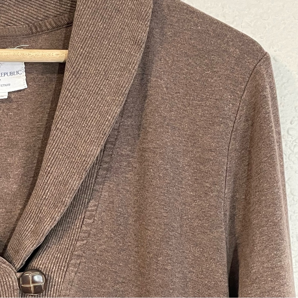 Banana Republic Factory two button fold over collar sweatshirt. Women’s size XL - Picture 3 of 7